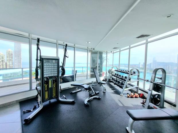 Bayfront Tower – Furnished 1BR with Balcony & Bay Views