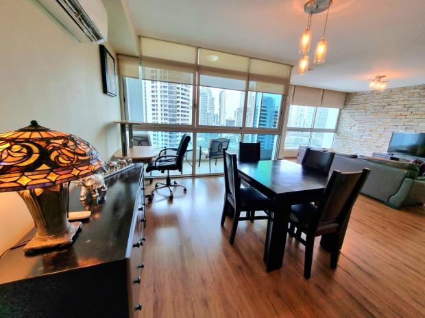 Bayfront Tower – Furnished 1BR with Balcony & Bay Views