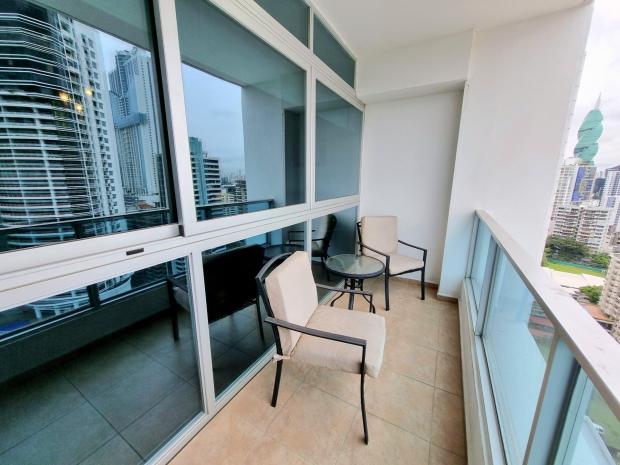 Bayfront Tower – Furnished 1BR with Balcony & Bay Views