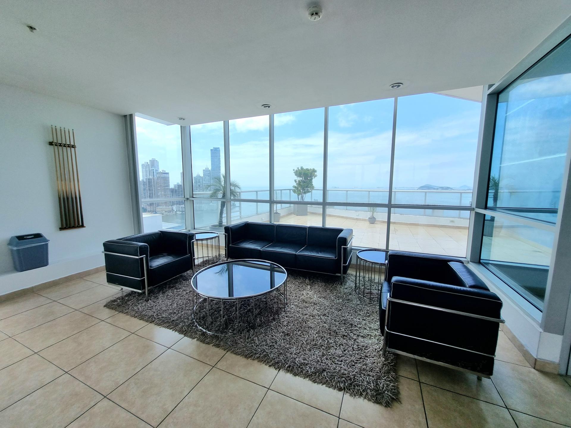 Exclusivo Apartamento con Balcón y Vista Panorámica, Villa del Mar 2HAB