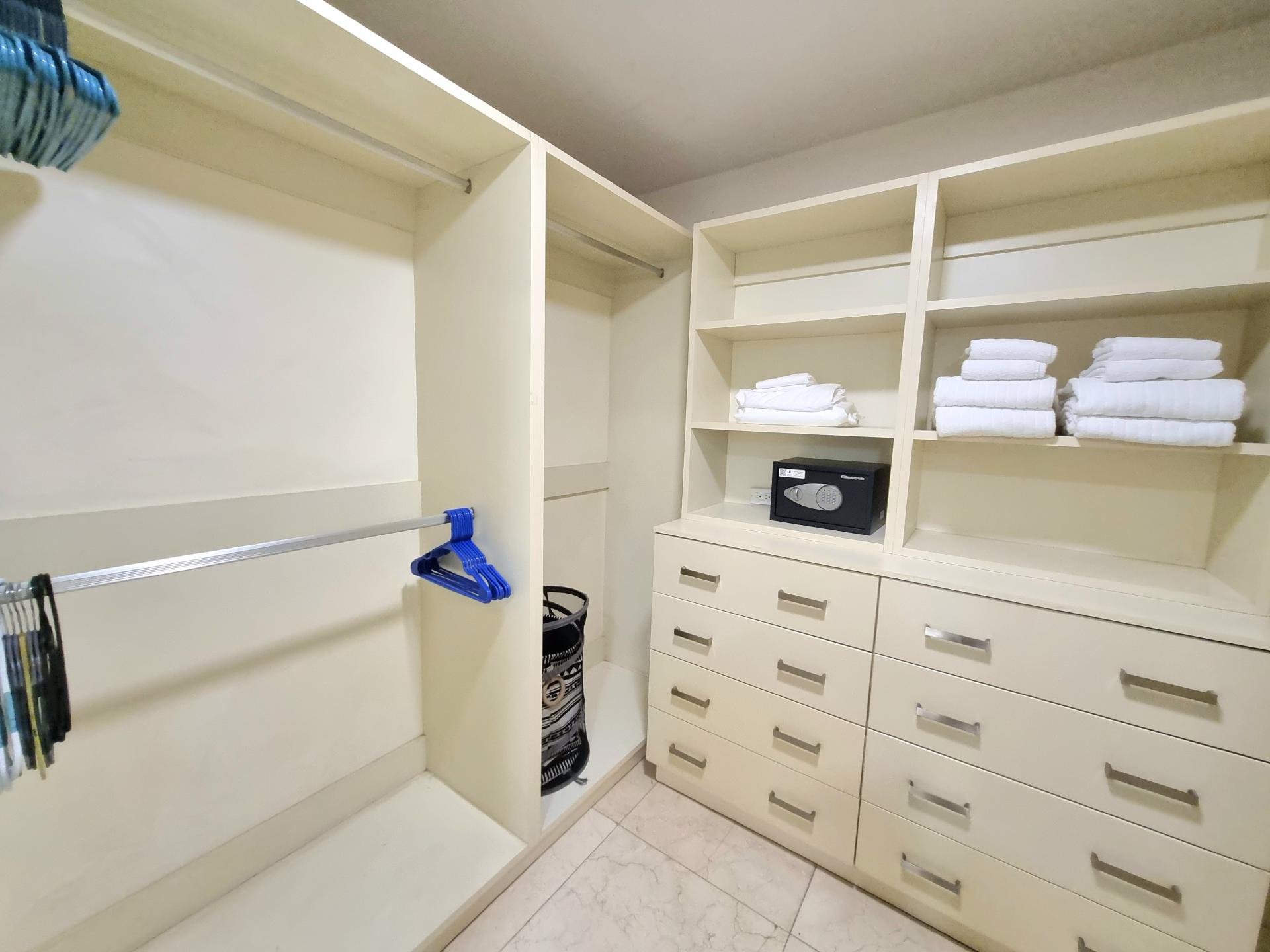 Exclusivo Apartamento con Balcón y Vista Panorámica, Villa del Mar 2HAB