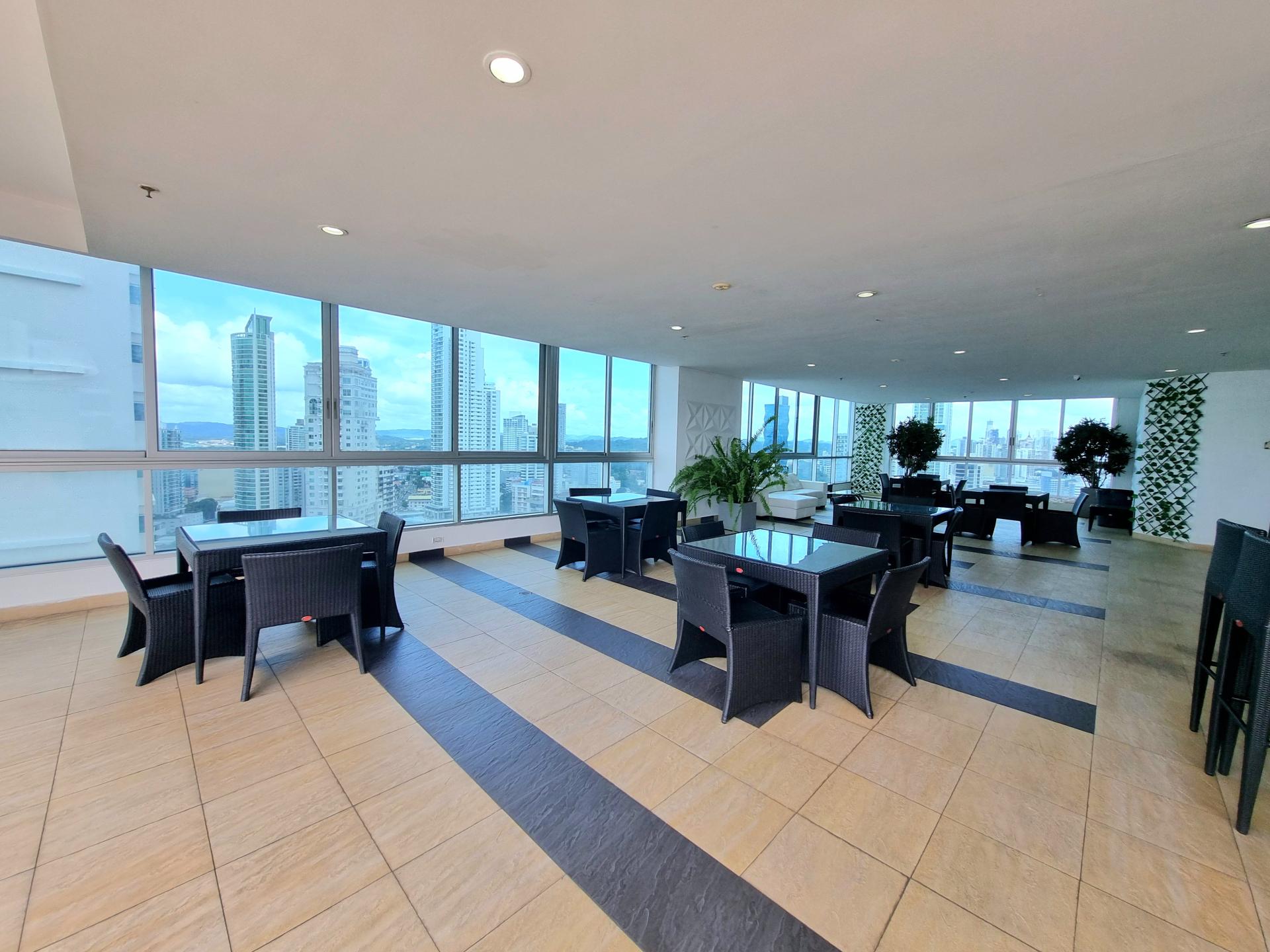 Exclusivo Apartamento con Balcón y Vista Panorámica, Villa del Mar 2HAB