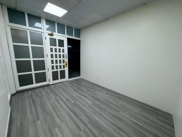 OFFICE  ON THE FIRST FLOOR OF PLAZA PAITILLA, IDEAL FOR A SHOWROOM OR OFFICE