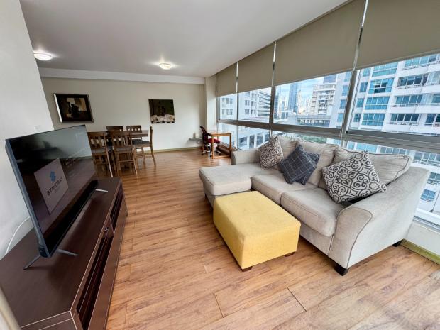 Ocean View Apartment in Balboa Ave. Bayfront Tower, 1BR, 1.5 BA