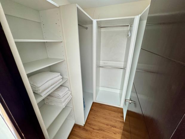 1 Bedroom Apartment for Sale at Bayfront Tower, Avenida Balboa