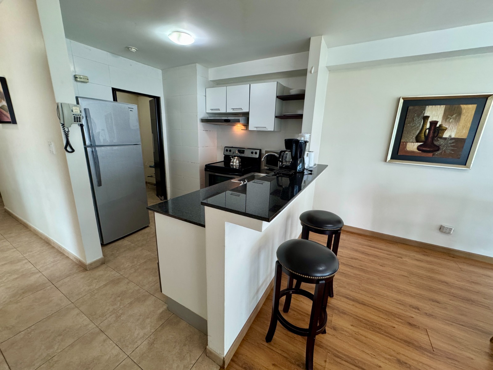 Ocean View Apartment in Balboa Ave. Bayfront Tower, 1BR, 1.5 BA