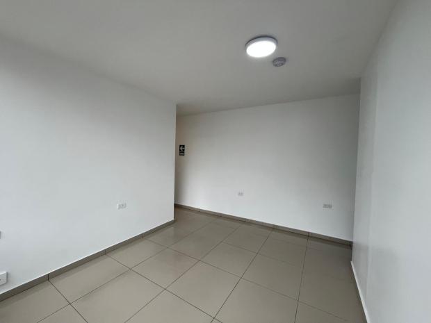 TWO-STORY OFFICE AND WAREHOUSE FOR RENT 4 ROOMS 1 BATHROOM SURQUILLO