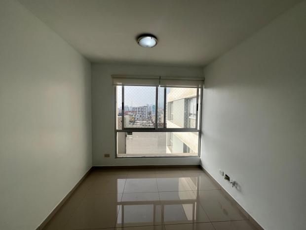 LIMA LINCE MODERN APARTMENT FOR RENT 1 BEDROOM 1 BATHROOM HIGH FLOOR