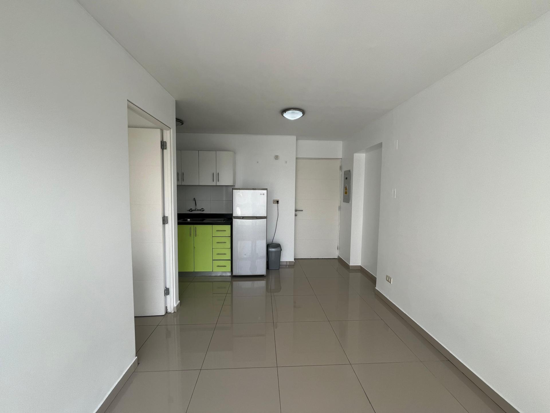 LIMA LINCE MODERNO APARTAMENTO EN ALQUILER 1 HABITACIÓN 1 BAÑO PISO ALTO
