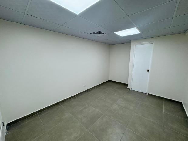 Office 29C in Plaza Paitilla: A Professional Space in a Prime Location