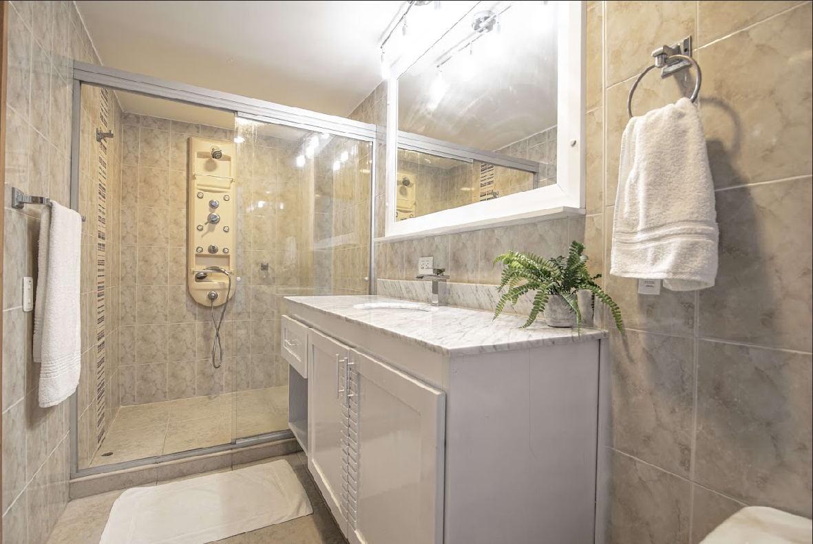 Cartagena, El Laguito stunning 4 bedroom rental Penthouse for sale