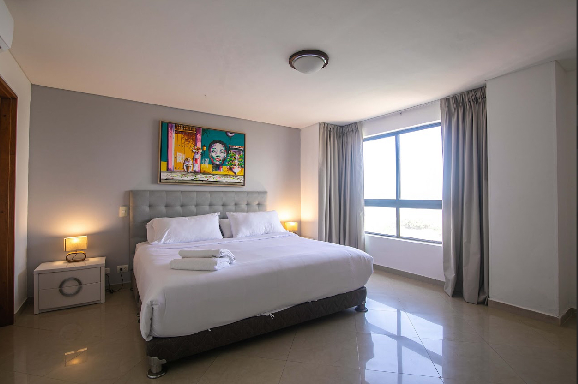 Cartagena, El Laguito stunning 4 bedroom rental Penthouse for sale