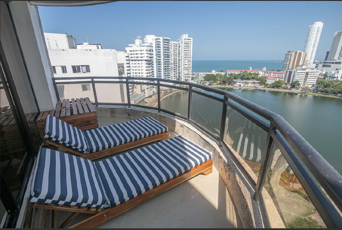 Cartagena, El Laguito stunning 4 bedroom rental Penthouse for sale