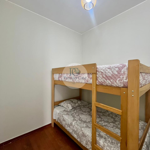 HERMOSA CASA AMOBLADA DE DOS PISOS CON BALCON EN SAN BARTOLO 5HAB 3BAÑ 2DEP