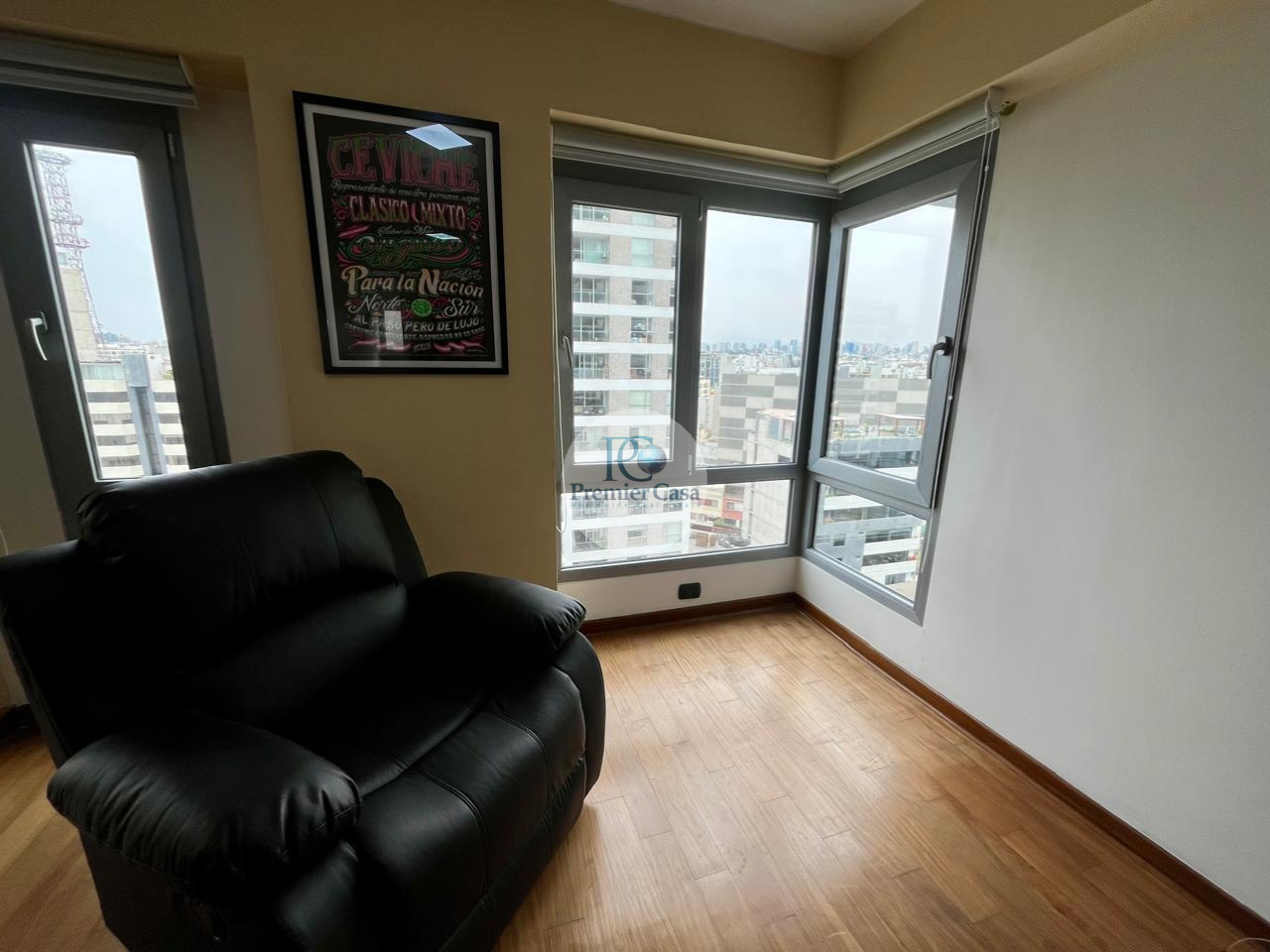 MIRAFLORES MALECON CISNEROS BEACHFRONT APARTMENT  1 BED 1.5 BATH