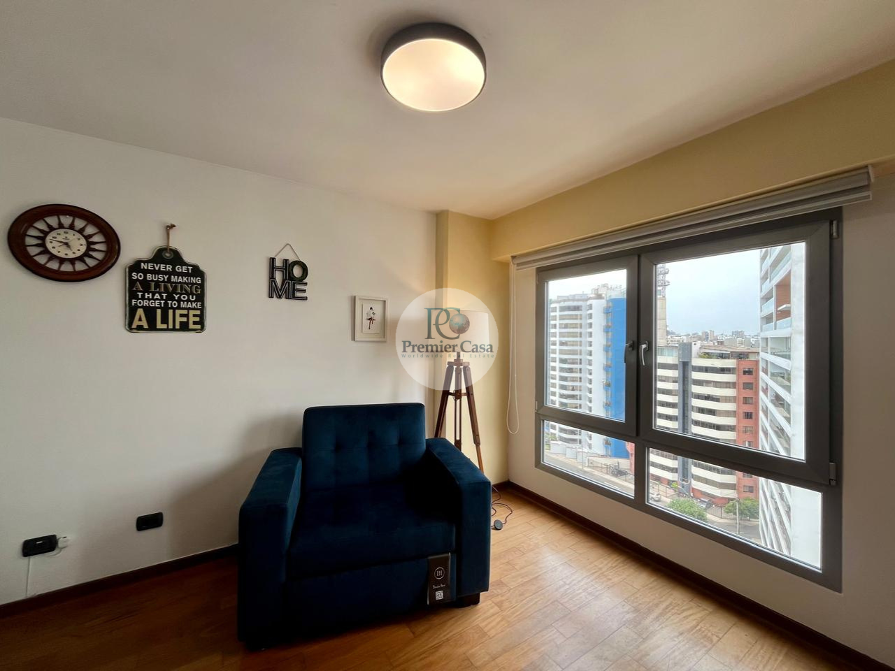 MIRAFLORES MALECON CISNEROS BEACHFRONT APARTMENT  1 BED 1.5 BATH