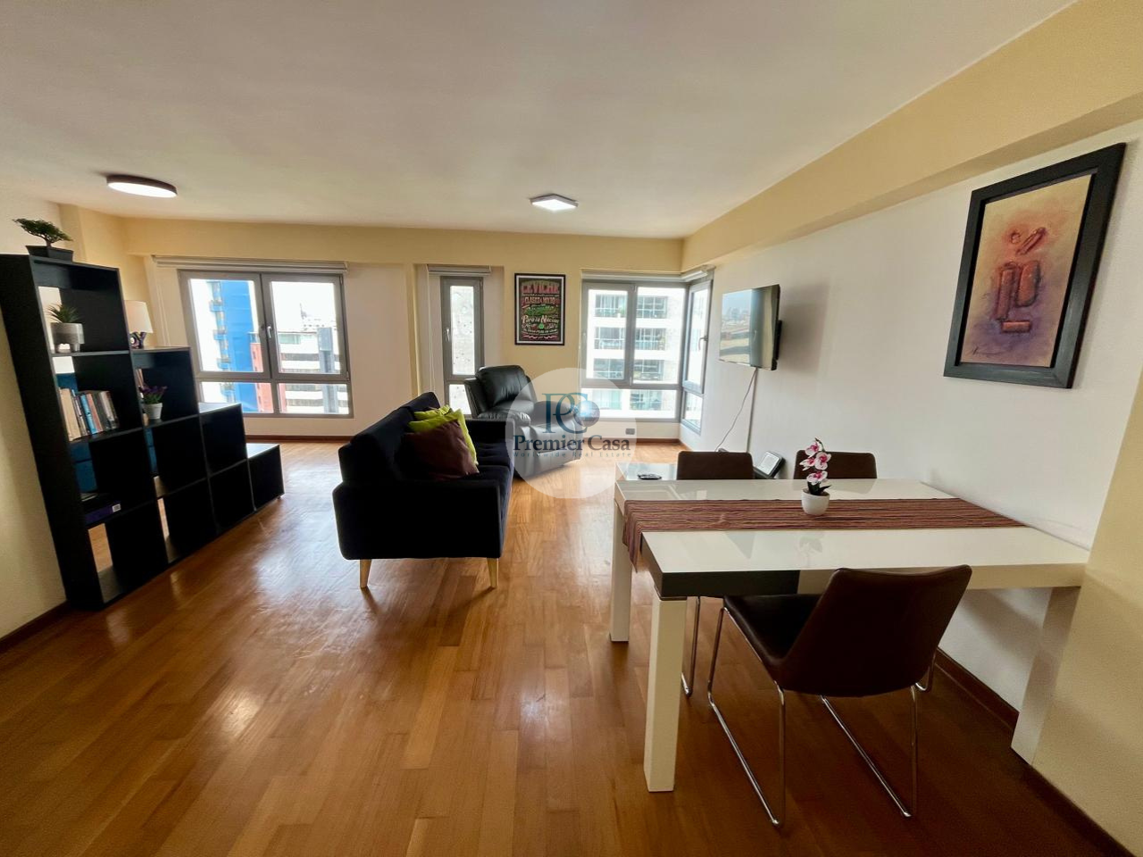 MIRAFLORES MALECON CISNEROS BEACHFRONT APARTMENT  1 BED 1.5 BATH