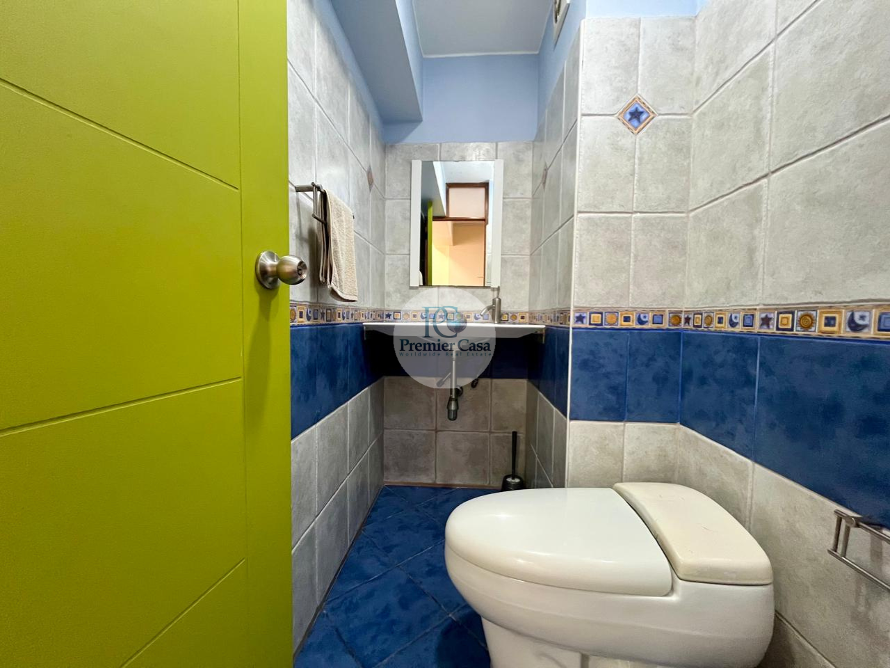 MIRAFLORES MALECON CISNEROS BEACHFRONT APARTMENT  1 BED 1.5 BATH