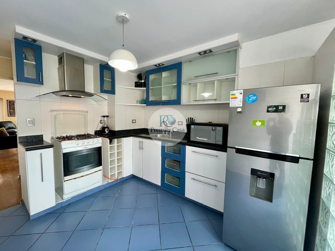 MIRAFLORES MALECON CISNEROS BEACHFRONT APARTMENT  1 BED 1.5 BATH