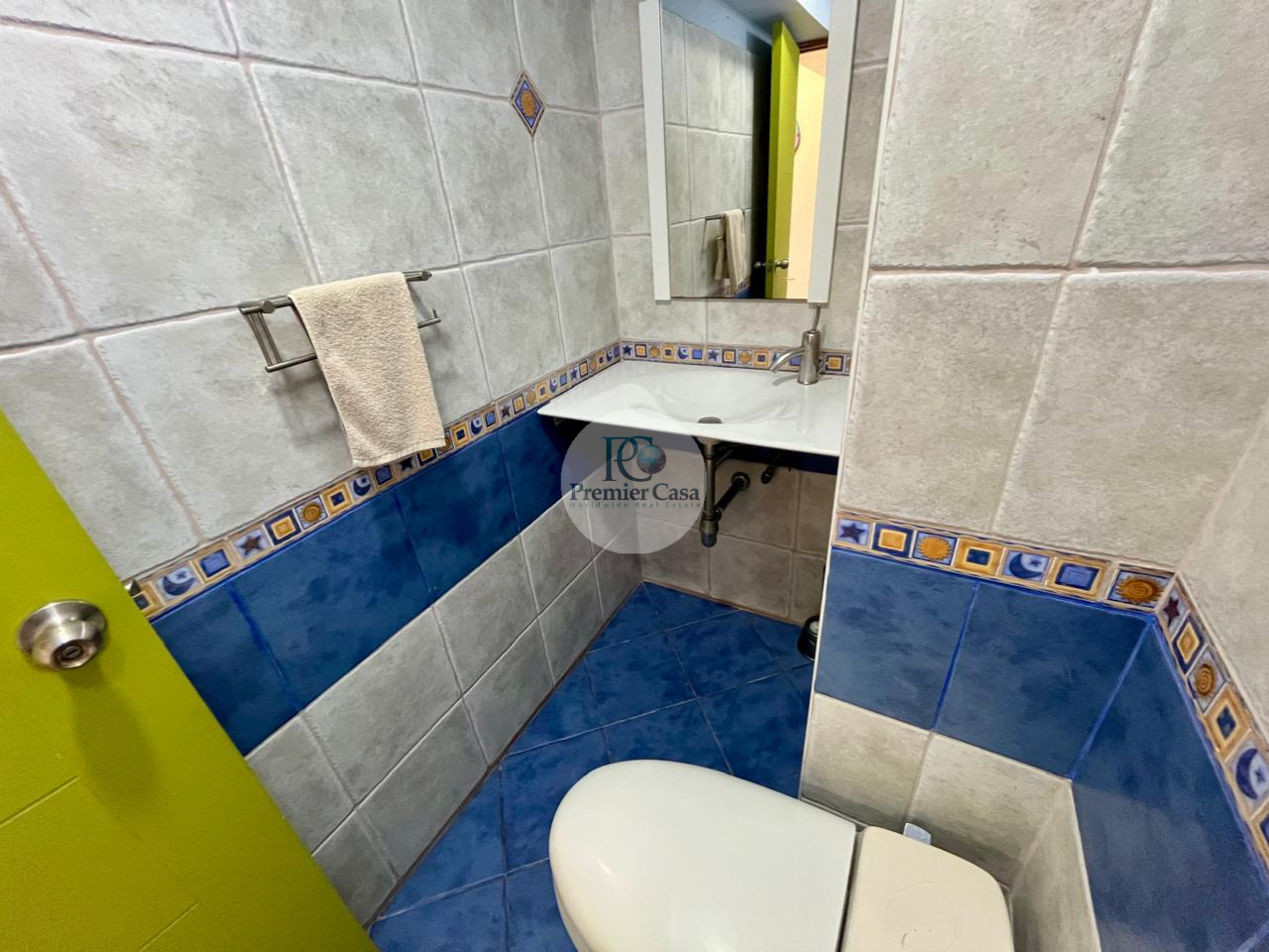 MIRAFLORES MALECON CISNEROS BEACHFRONT APARTMENT  1 BED 1.5 BATH