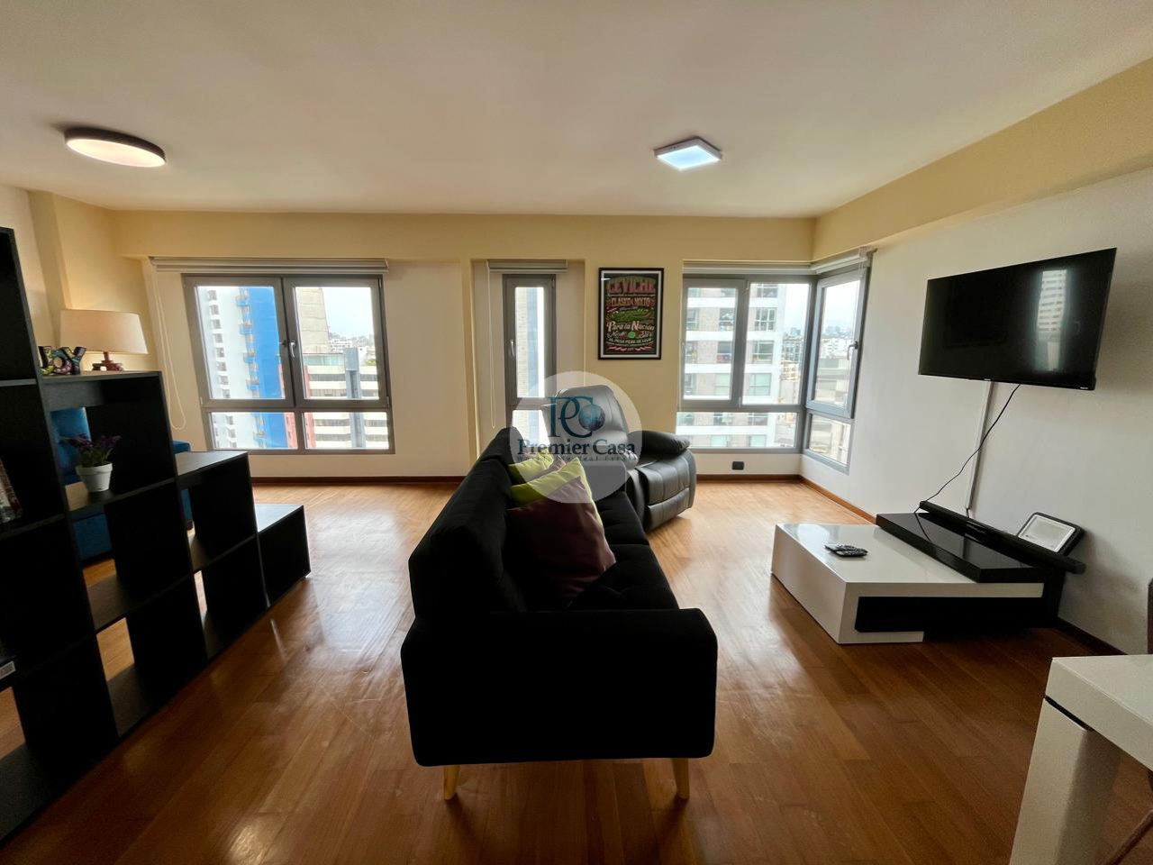 MIRAFLORES MALECON CISNEROS BEACHFRONT APARTMENT  1 BED 1.5 BATH