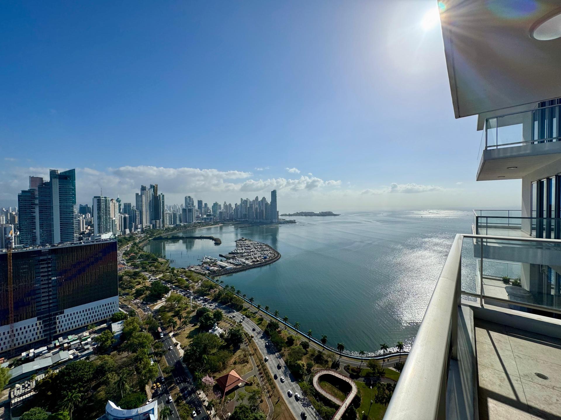 PH Destiny Apartamento Ejecutivo en Piso Alto Avenida Balboa