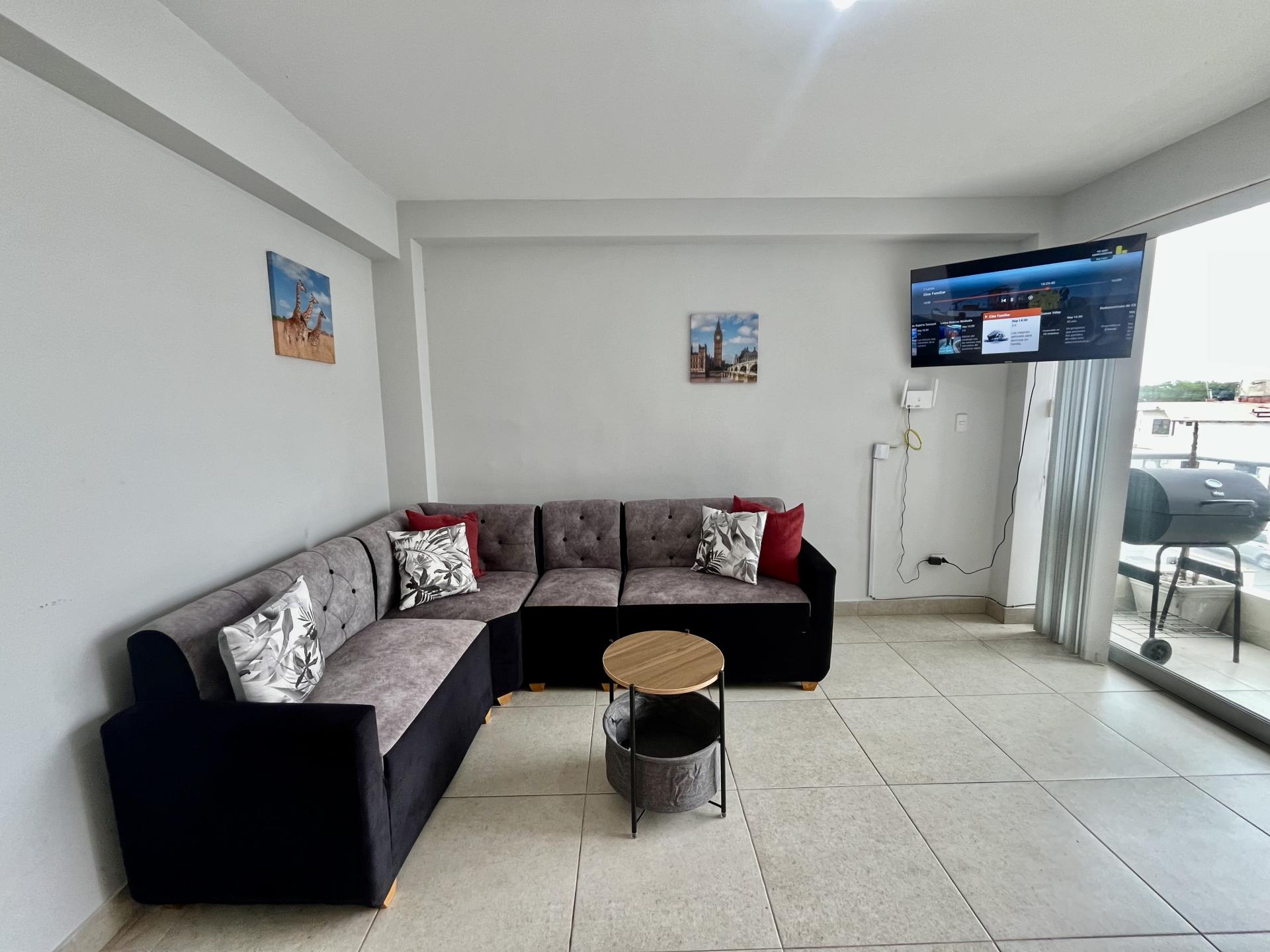 SAN BARTOLO BEACH APARTMENT OCEANT FRONT 3 BDR  BALCONY AND POOL