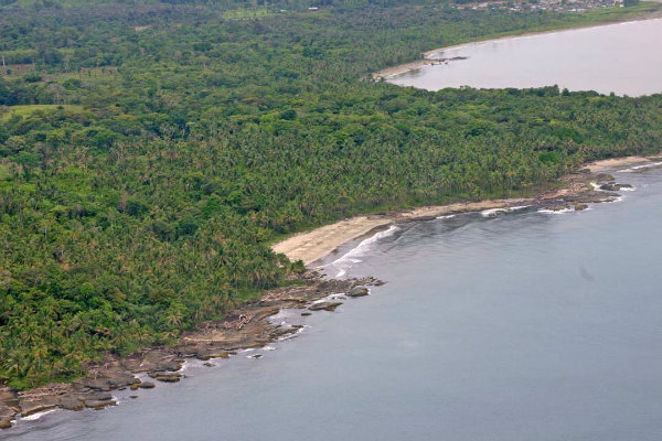 BEACH FRONT PRIVATE CARIBBEAN  COVE, COCLE DEL NORTE, PANAMA