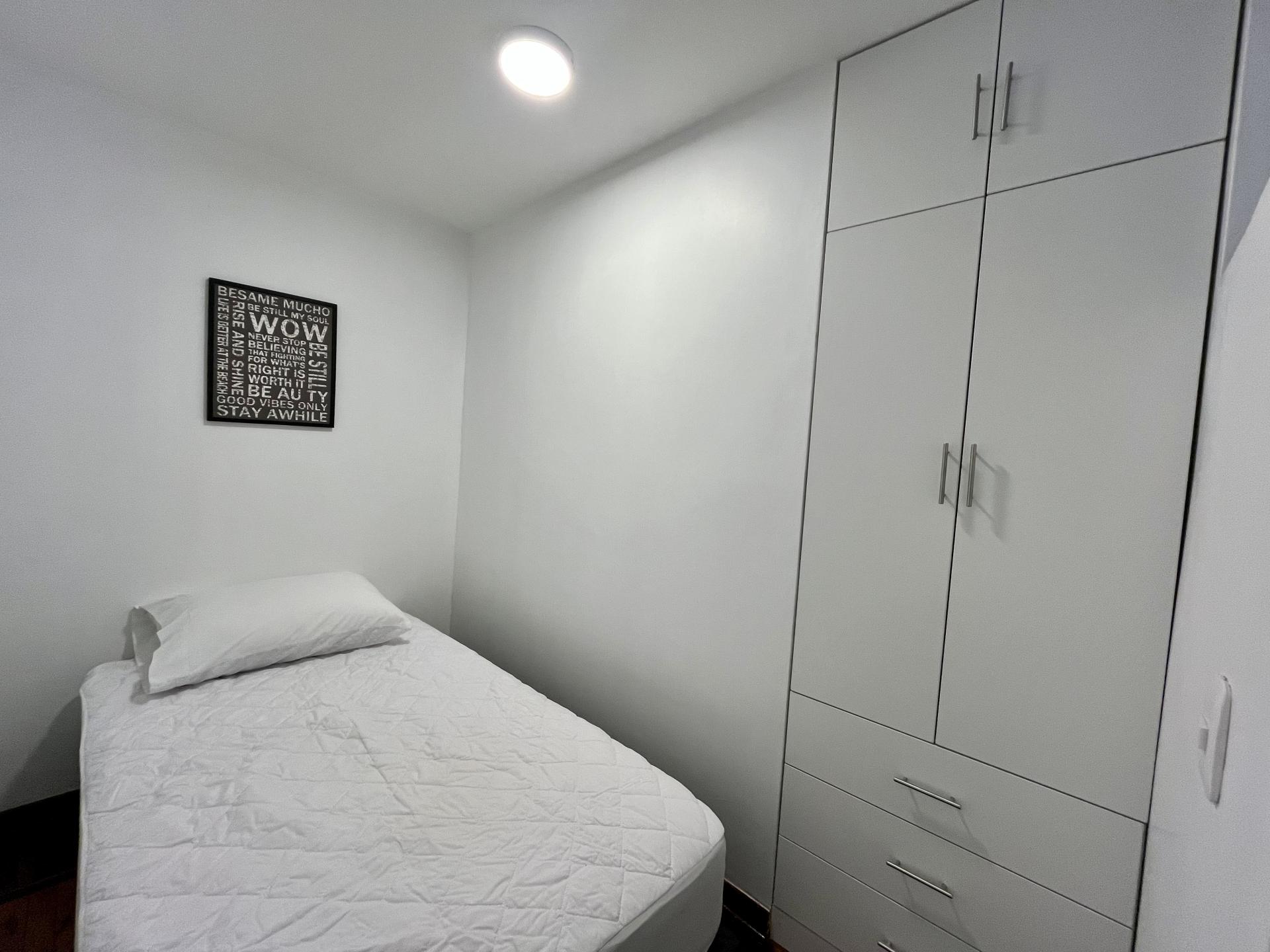 MINI DEPARTAMENTO 1HAB MIRAFLORES CERCA AL KENNEDY TODO INCLUIDO