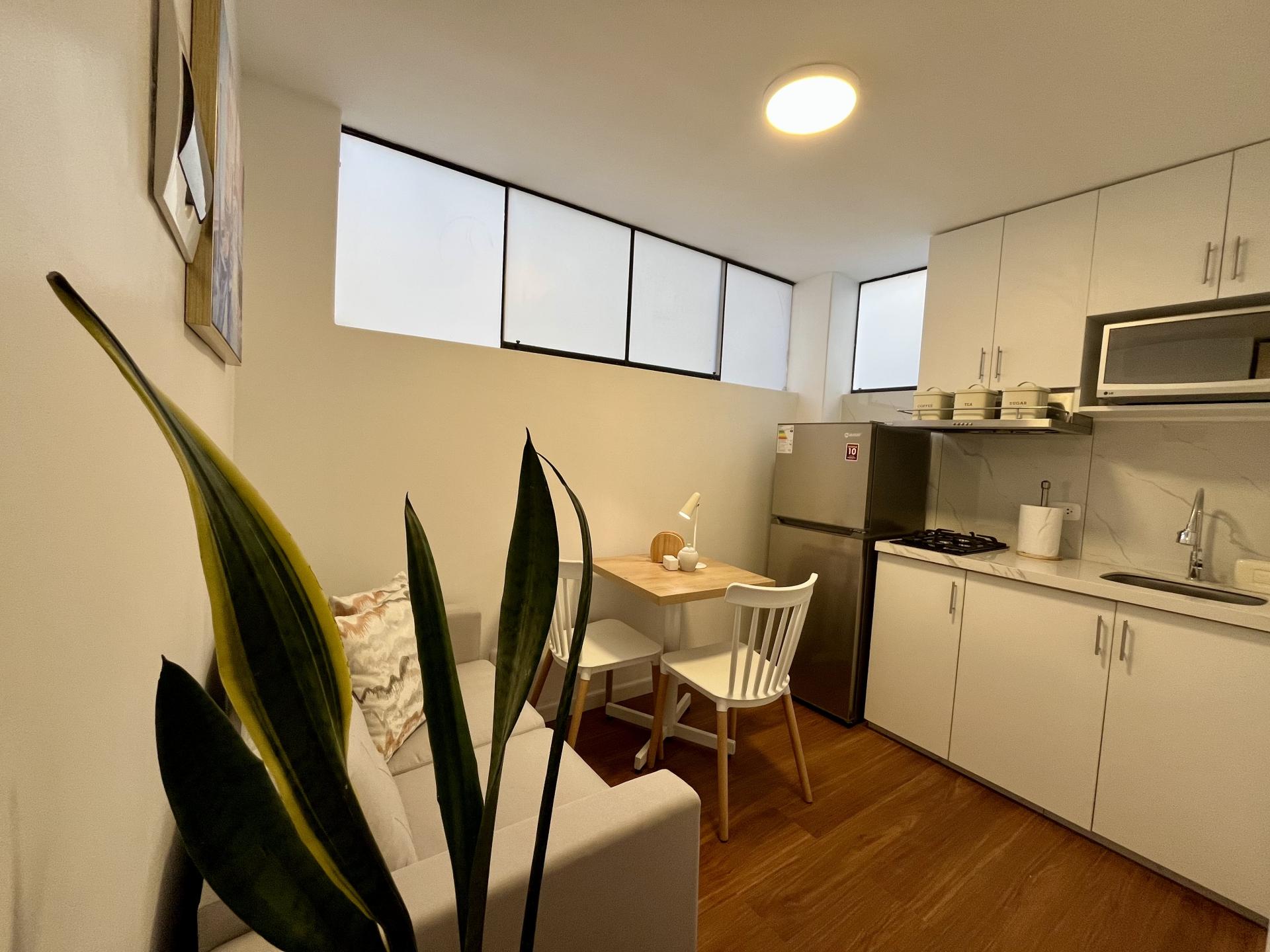 MINI DEPARTAMENTO 1HAB MIRAFLORES CERCA AL KENNEDY TODO INCLUIDO