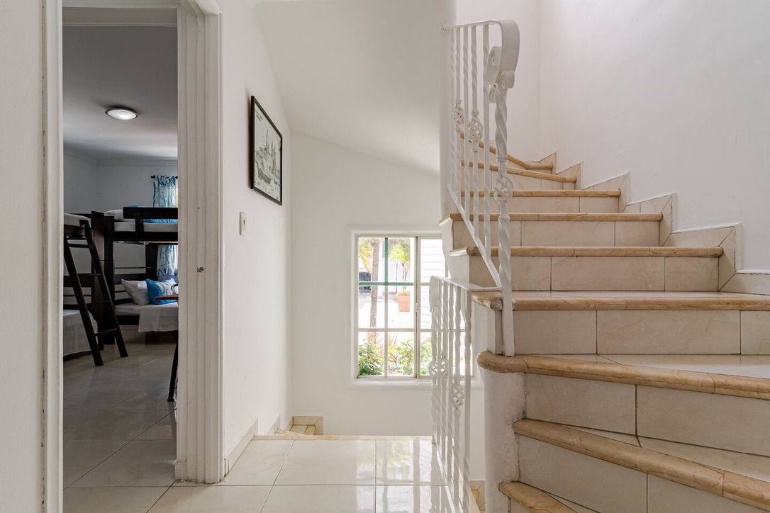 Cartagena, La Boquilla, Rare Beachfront townhouse for sale