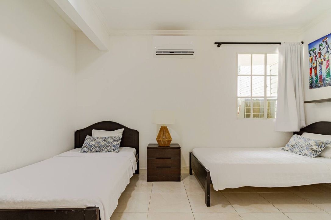 Cartagena, La Boquilla, Rare Beachfront townhouse for sale