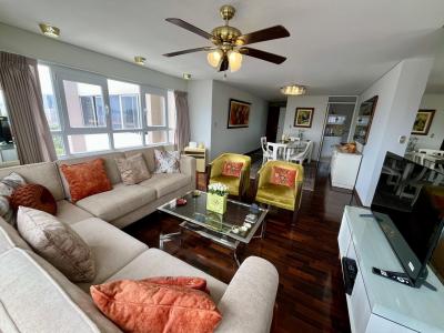 IMPRESIONANTE%20APARTAMENTO%20MIRAFLORES%203HAB%203BA%20FRENTE%20AL%20PARQUE%20KENNEDY