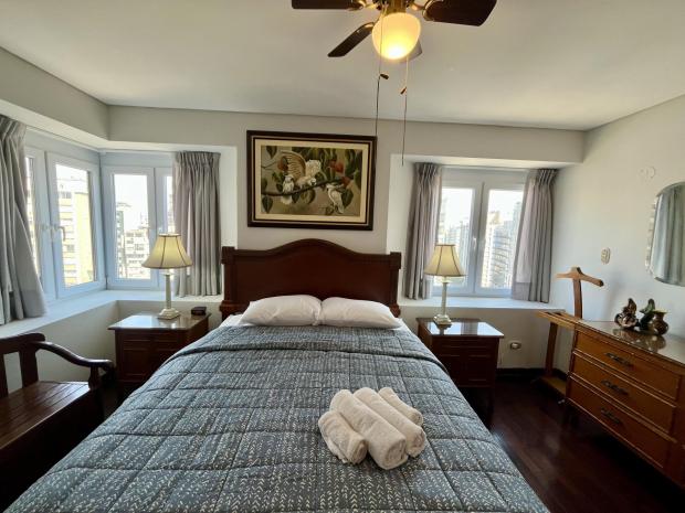 IMPRESIONANTE APARTAMENTO MIRAFLORES 3HAB 3BA FRENTE AL PARQUE KENNEDY