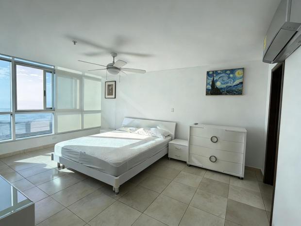 Appartement Meublé 2 Chambres au PH Riverside Costa del Este