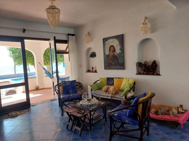 BEACHFRONT HOUSE MANCORA 4BED 3BATH WITH TERRACE POOL FOR SALE