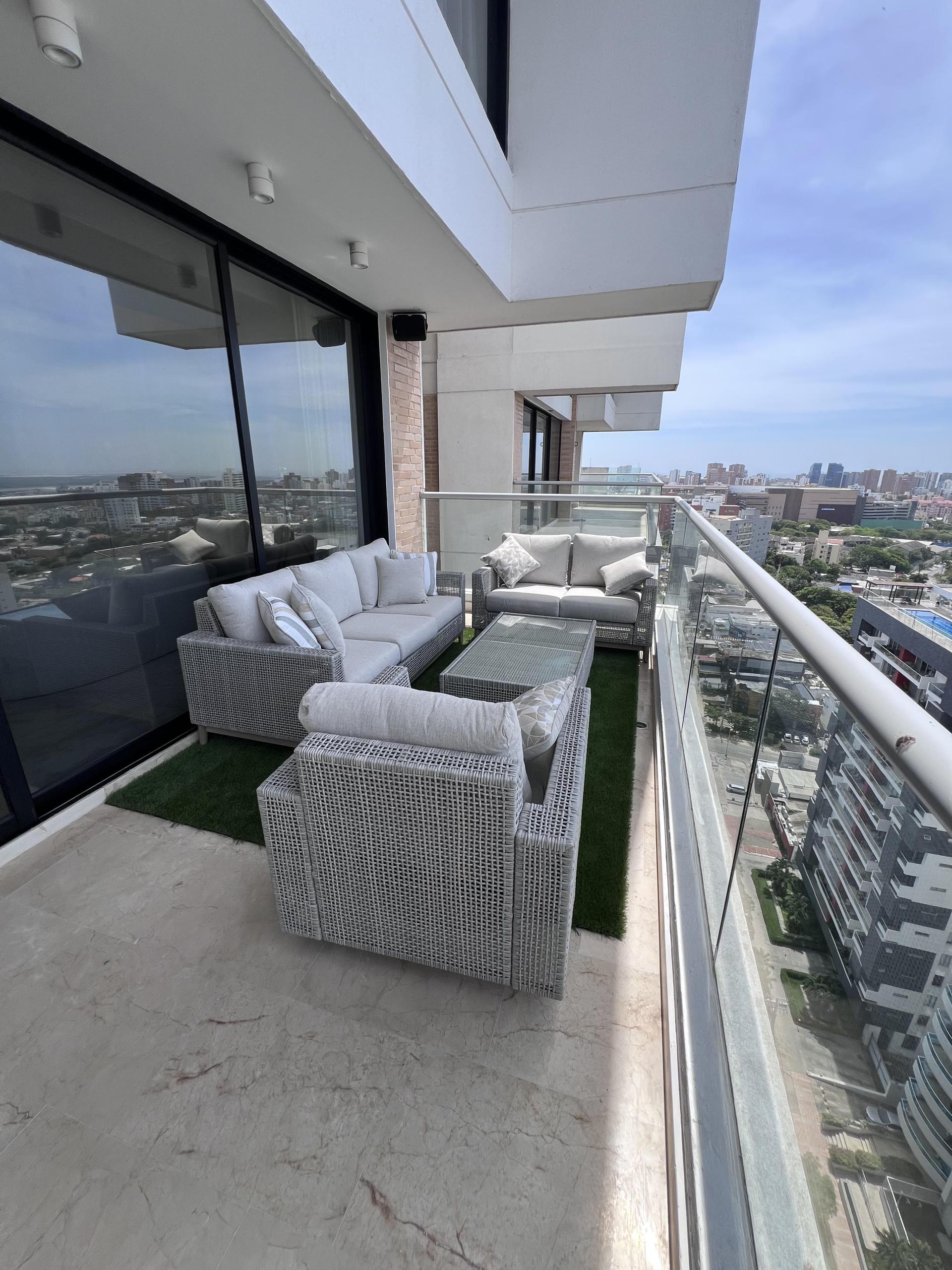 Alto Prado Barranquilla 4 bedroom PH Condo for sale