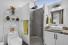 Modern 2 Bedroom, 2 bath home close to Beaches