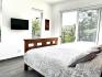 Modern 2 Bedroom, 2 bath home close to Beaches