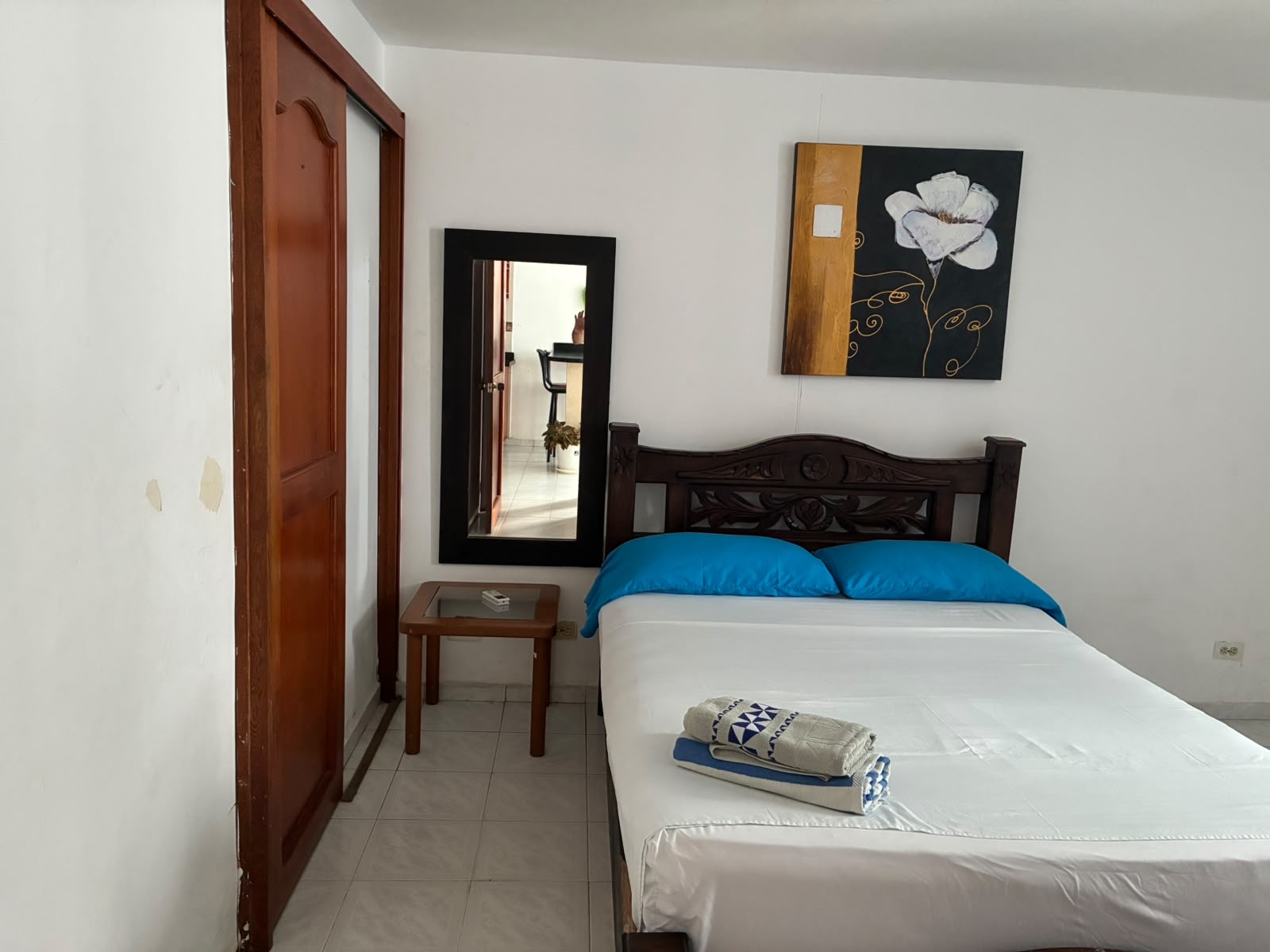 Cartagena El Laguito edf. Conquistador 1 bedroom condo for sale