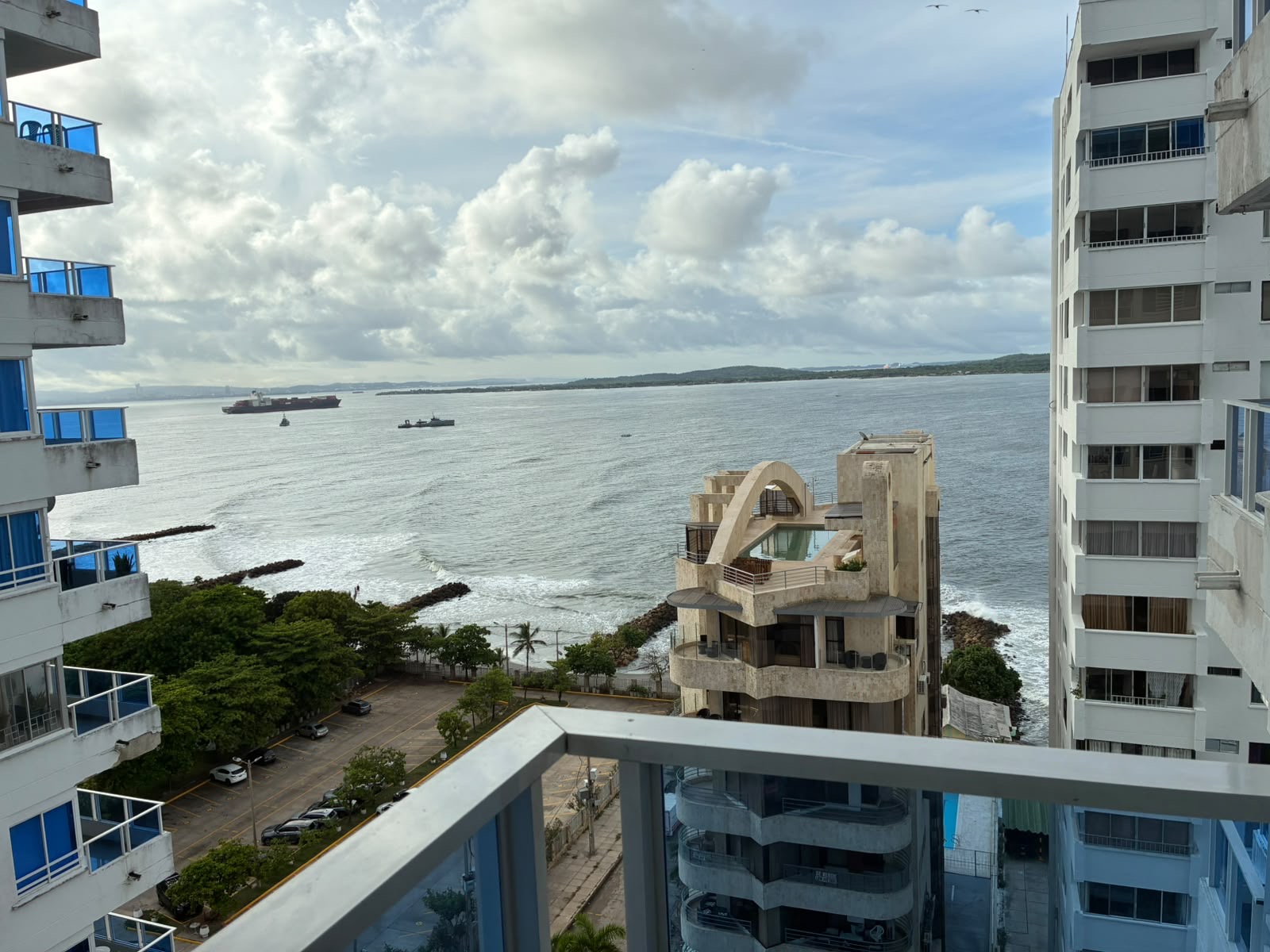 Cartagena El Laguito edf. Conquistador 1 bedroom condo for sale
