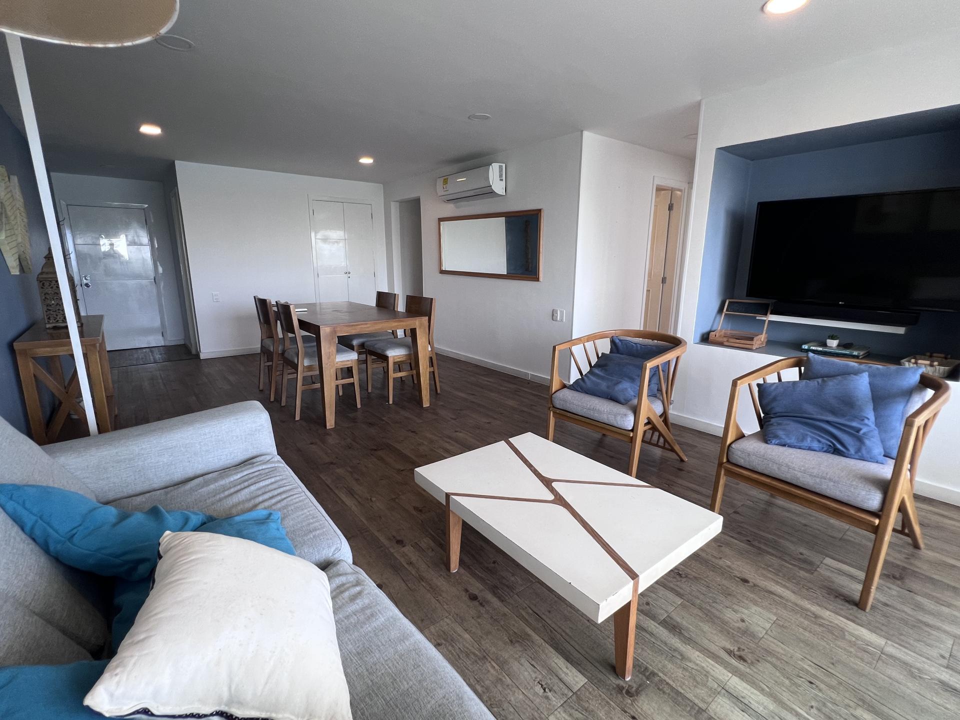 Cartagena, El Laguito Renovated 2 bedroom condo for sale