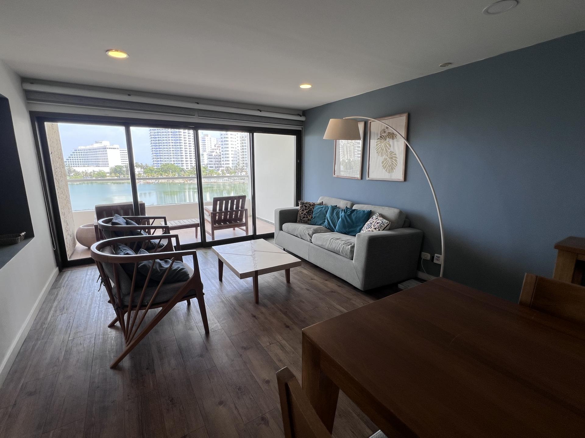 Cartagena, El Laguito Renovated 2 bedroom condo for sale
