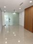 BUREAU 1202 AVEC SALLE DE BAINS PRIVÉE ET BAIES VITRÉES À RBS TOWER