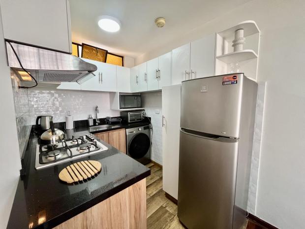 DEPARTAMENTO AMOBLADO 2HAB MIRAFLORES CERCA AL KENNEDY Y  LARCOMAR
