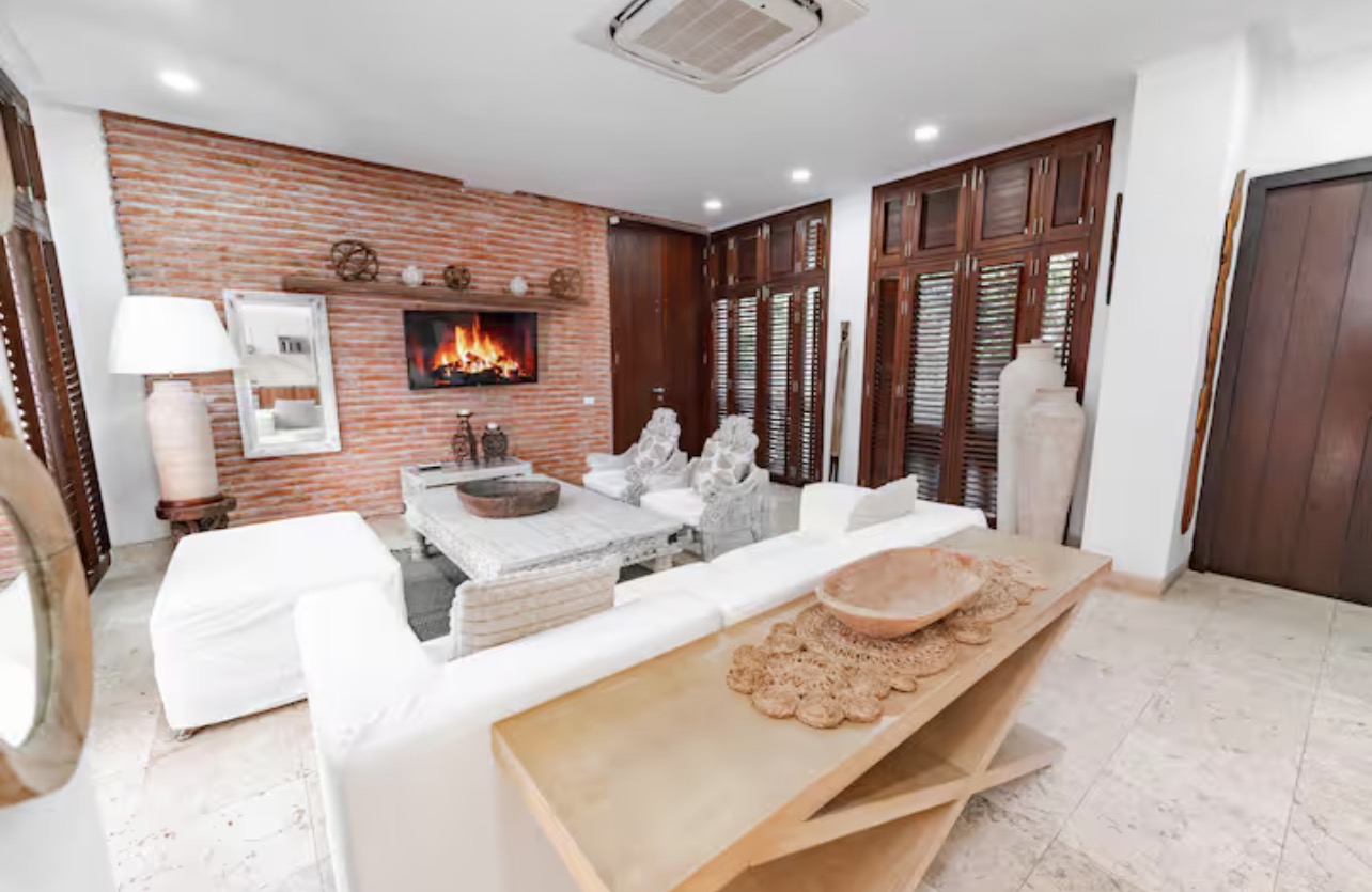 Cartagena Old City 3 bedroom hidden gem
