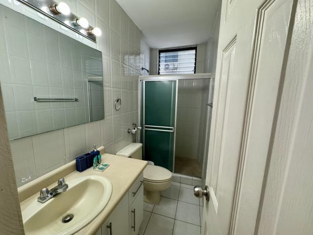 PANAMA CITY SAN FRANCISCO LOS PILARES 2 BDRM WITH SWIMMING POOL