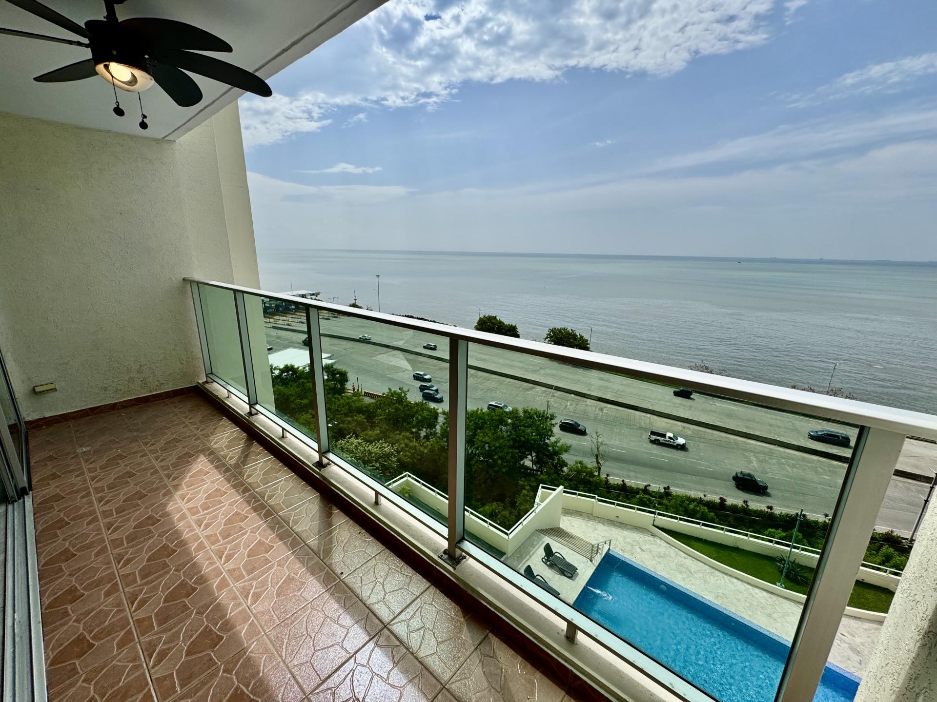 Apartamento de 3 Habitaciones con Vista al Mar en Alquiler en Terrawind San Francisco