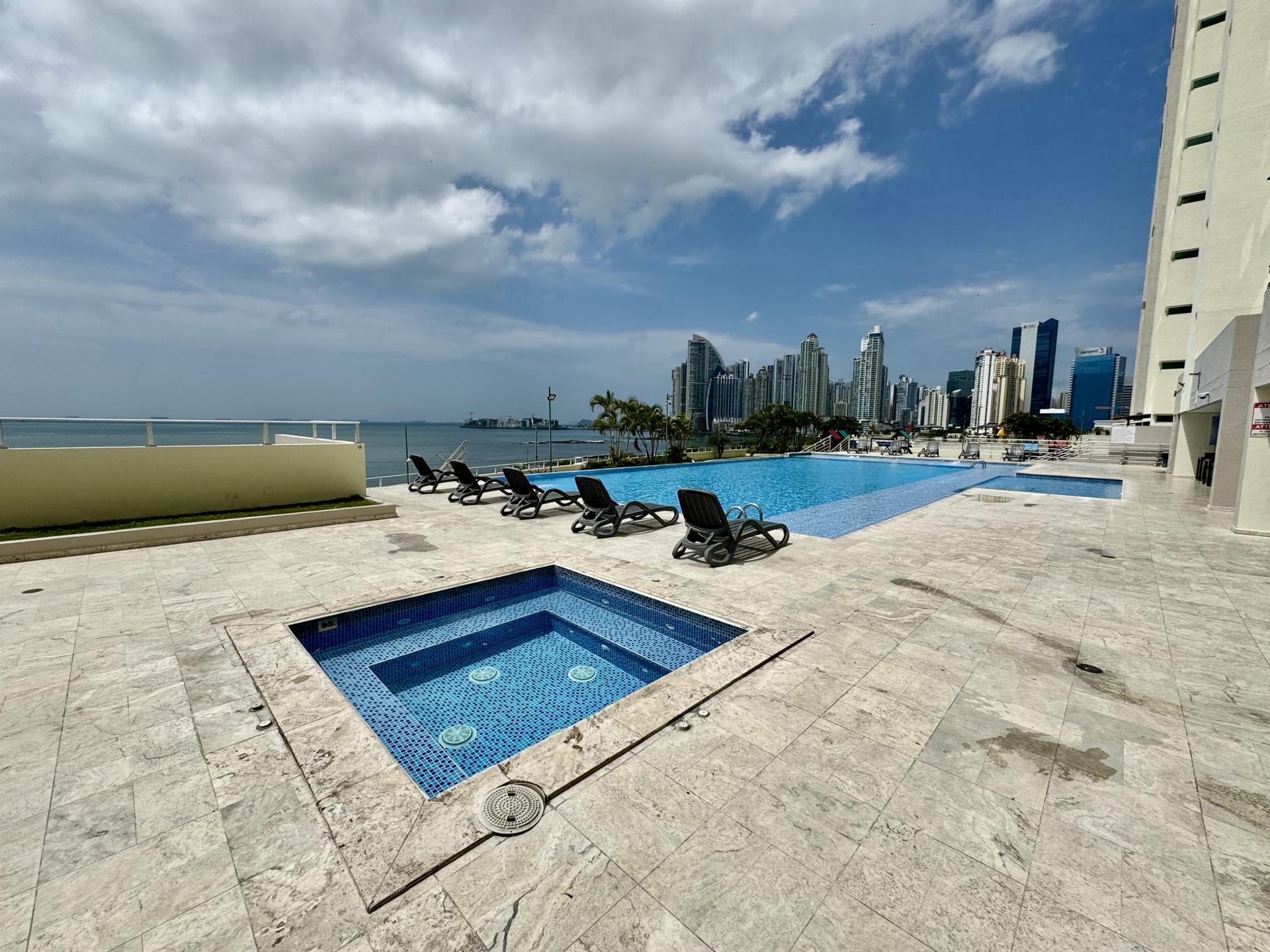 Apartamento de 3 Habitaciones con Vista al Mar en Alquiler en Terrawind San Francisco