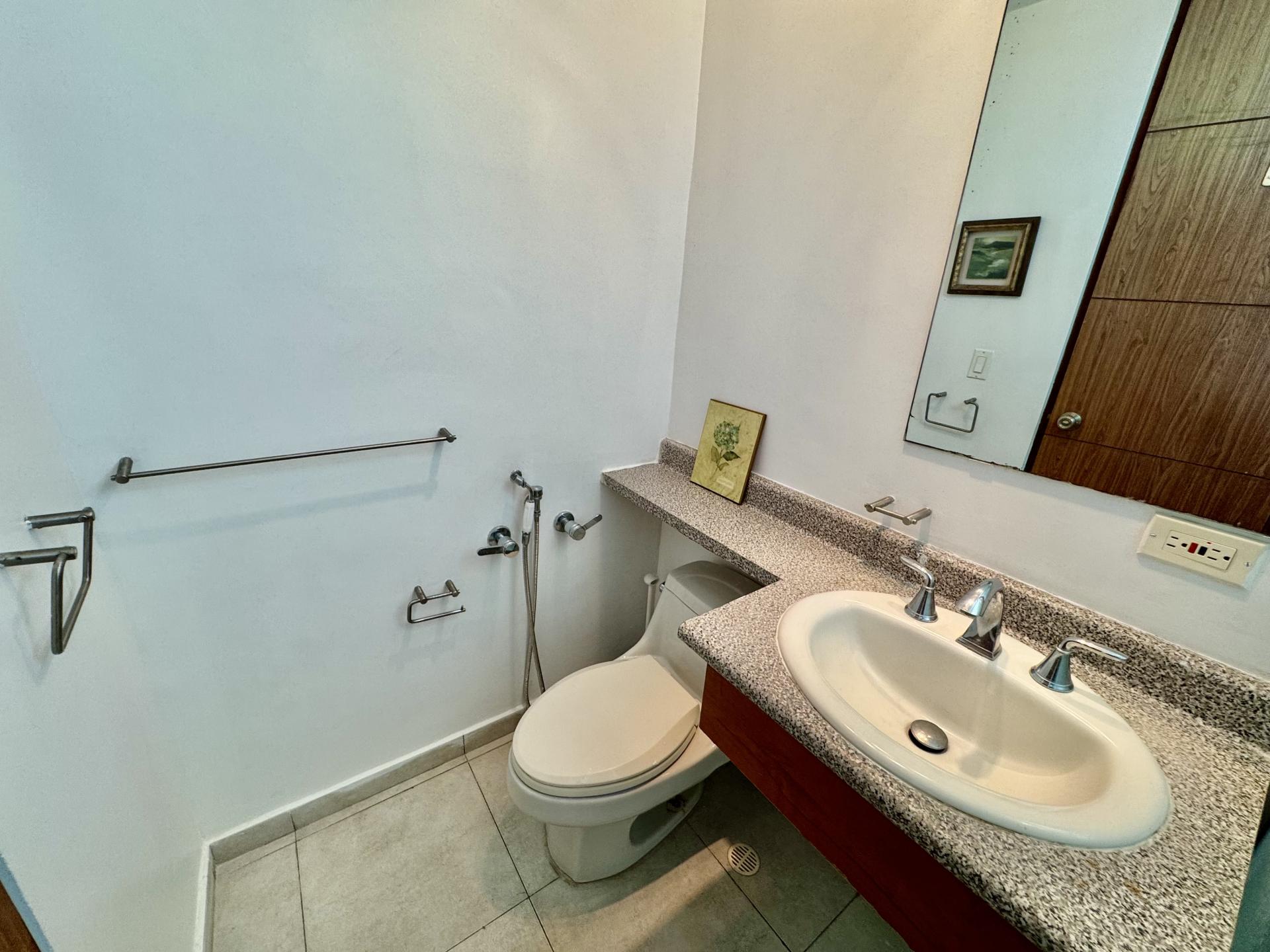 Apartamento de 3 Habitaciones con Vista al Mar en Alquiler en Terrawind San Francisco